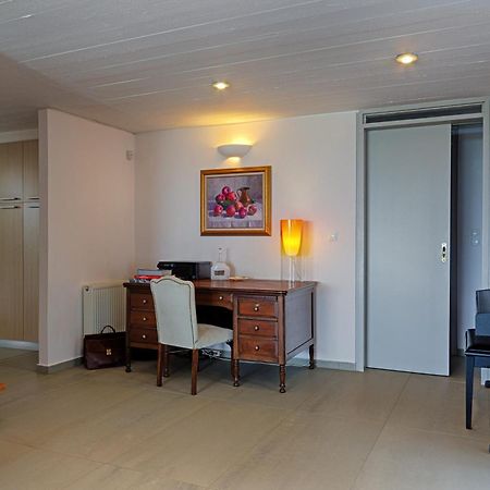 Beachfront Villa Hoopoe Schinias, Marathon Bagian luar foto