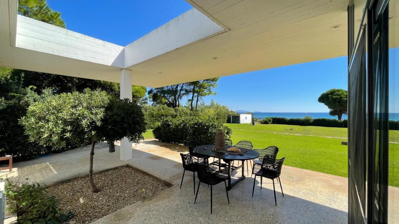 Beachfront Villa Hoopoe Schinias, Marathon Bagian luar foto