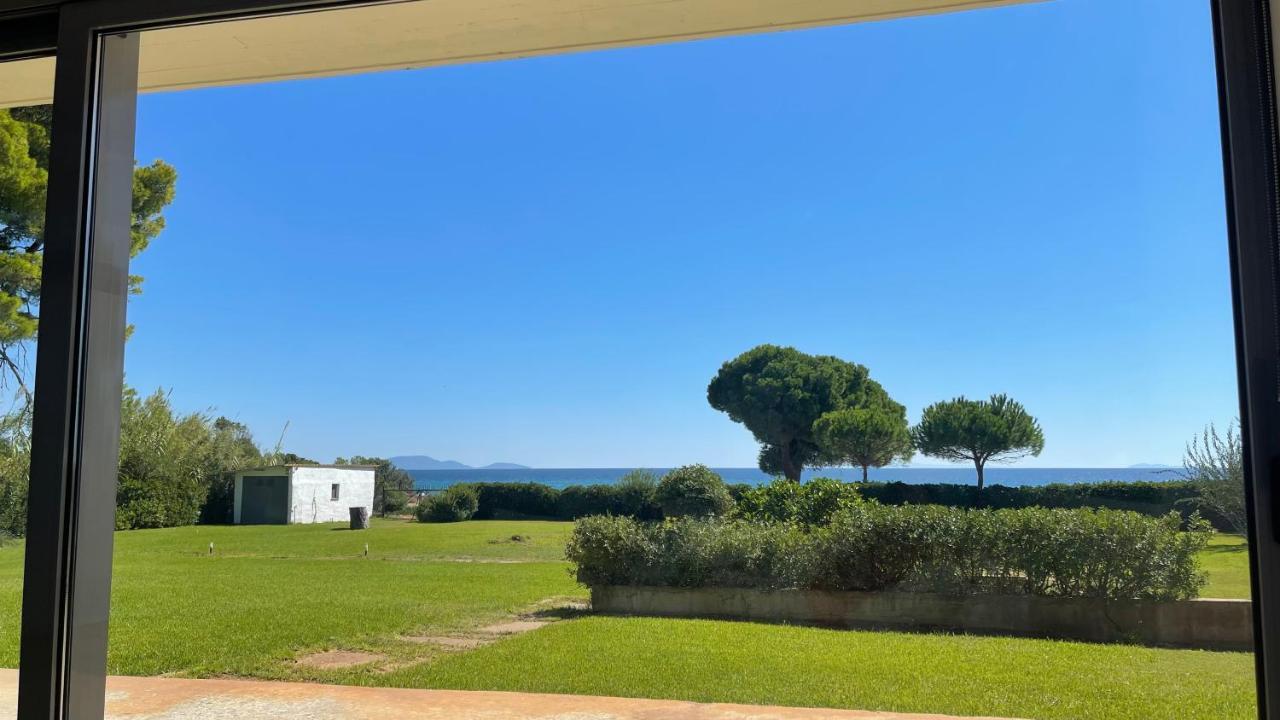 Beachfront Villa Hoopoe Schinias, Marathon Bagian luar foto