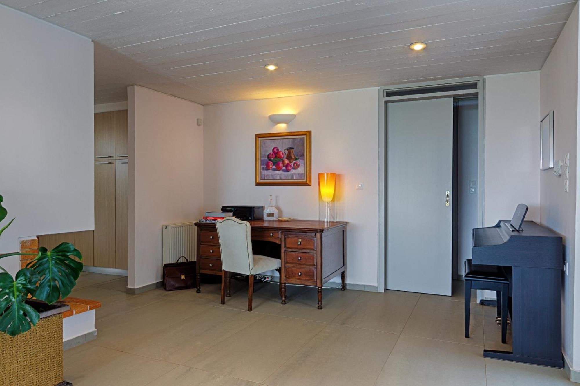 Beachfront Villa Hoopoe Schinias, Marathon Bagian luar foto